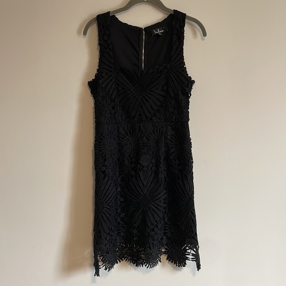 LBD Lace Shift Dress Med Black Eyelet Mini Lulus Classy Evening Contemporary - Picture 2 of 15